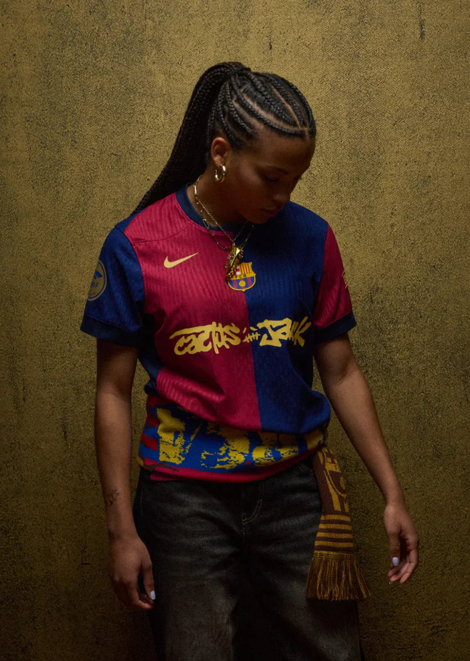 Camiseta Blau Clash